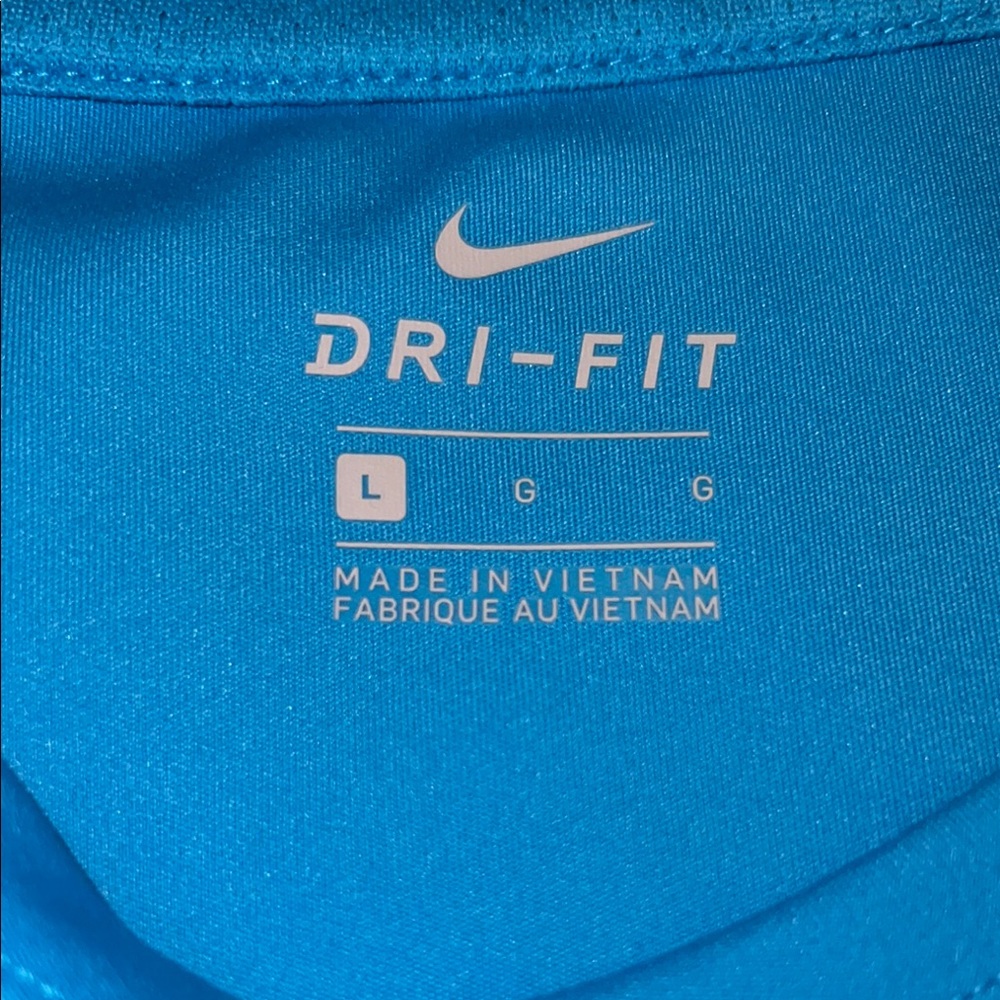 Boys Nike Blue Graphic Kid's Shirt - Picture 10 of 10